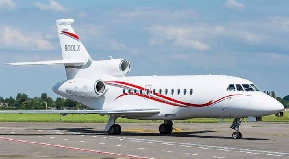 Dassault Falcon 900LX (file image)